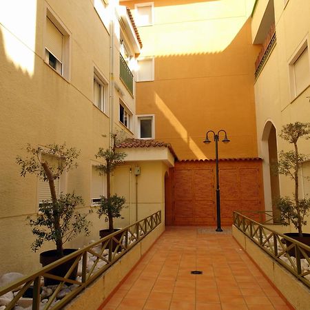 Cortes Valencianas 45 Naquera Exterior photo