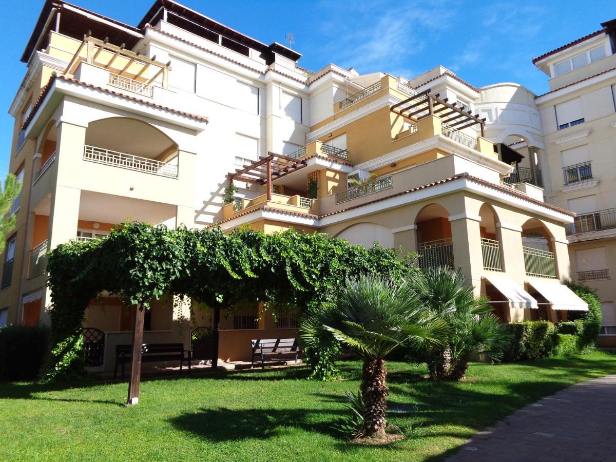 Cortes Valencianas 45 Naquera Exterior photo